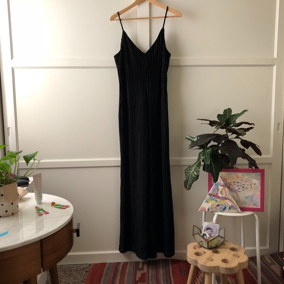 Lost + Wander "Carmen" Velvet Burnout Jumpsuit - Picture 2 of 7